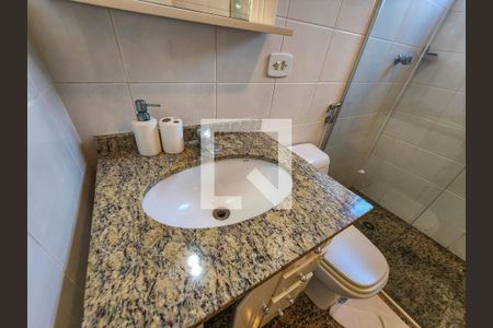 Apartamento para alugar com 200m², 4 quartos e 2 vagasBanheiro