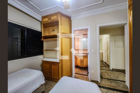 Apartamento para alugar com 120m², 3 quartos e 2 vagas Apartamento para alugar com 120m², 3 quartos e 2 vagasQuarto 2