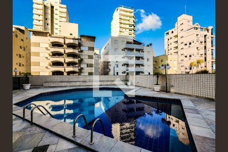 Apartamento para alugar com 120m², 3 quartos e 2 vagas Apartamento para alugar com 120m², 3 quartos e 2 vagasÁrea comum - Piscina