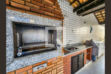 Apartamento para alugar com 120m², 3 quartos e 2 vagas Apartamento para alugar com 120m², 3 quartos e 2 vagasÁrea comum - Churrasqueira