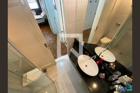 Apartamento à venda com 156m², 3 quartos e 1 vagaBanheiro social