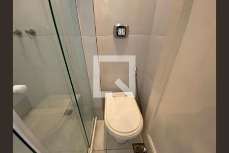 Apartamento à venda com 156m², 3 quartos e 1 vagaBanheiro social