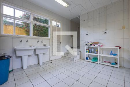 Área de Serviço de casa à venda com 4 quartos, 250m² em Jardim das Bandeiras, São Paulo