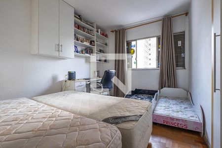 Apartamento à venda com 140m², 4 quartos e 1 vagaQuarto 2