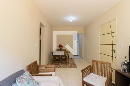 Sala de apartamento à venda com 3 quartos, 67m² em Jardim Cocaia, Guarulhos