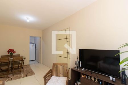 Sala de apartamento à venda com 3 quartos, 67m² em Jardim Cocaia, Guarulhos