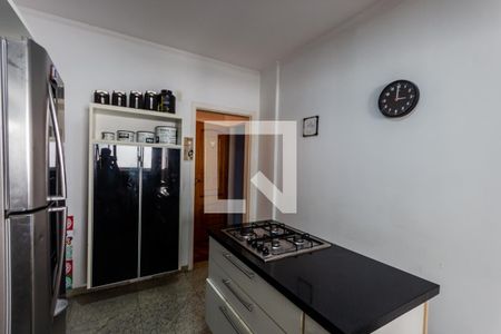 Apartamento à venda com 118m², 3 quartos e 3 vagas Apartamento à venda com 118m², 3 quartos e 3 vagasCozinha