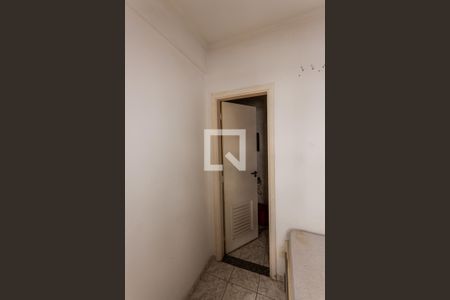 Apartamento à venda com 118m², 3 quartos e 3 vagas Apartamento à venda com 118m², 3 quartos e 3 vagasQuarto de Serviço