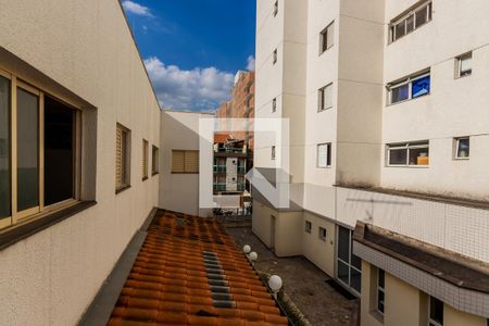 Apartamento à venda com 118m², 3 quartos e 3 vagas Apartamento à venda com 118m², 3 quartos e 3 vagasVista do Quarto 2