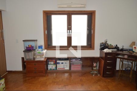 Casa à venda com 350m², 5 quartos e 6 vagasSala Superior