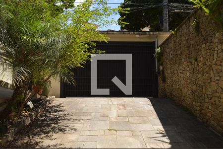 Casa à venda com 350m², 5 quartos e 6 vagasGaragem