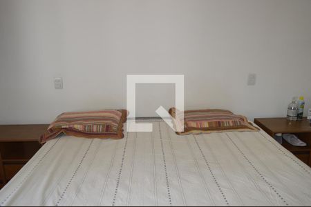 Casa à venda com 350m², 5 quartos e 6 vagasSuíte 1