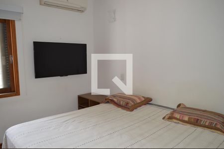 Casa à venda com 350m², 5 quartos e 6 vagasSuíte 1