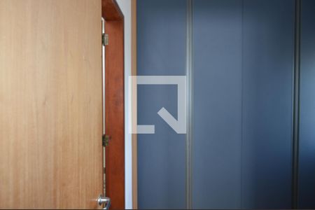 Casa à venda com 350m², 5 quartos e 6 vagasCloset da suíte 2