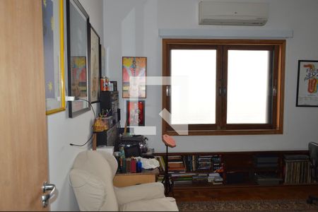 Casa à venda com 350m², 5 quartos e 6 vagasQuarto