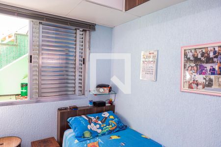 Casa à venda com 220m², 3 quartos e 6 vagas Casa à venda com 220m², 3 quartos e 6 vagasQuarto Garagem