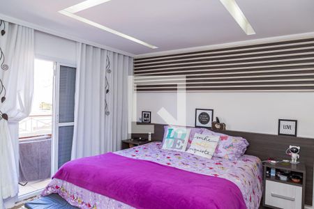 Casa à venda com 220m², 3 quartos e 6 vagas Casa à venda com 220m², 3 quartos e 6 vagasSuíte