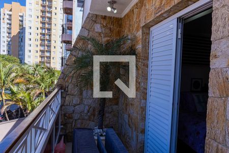 Casa à venda com 220m², 3 quartos e 6 vagas Casa à venda com 220m², 3 quartos e 6 vagasvista Suíte