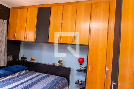 Casa à venda com 220m², 3 quartos e 6 vagas Casa à venda com 220m², 3 quartos e 6 vagasQuarto 2