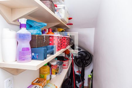 Casa à venda com 220m², 3 quartos e 6 vagas Casa à venda com 220m², 3 quartos e 6 vagasDespensa