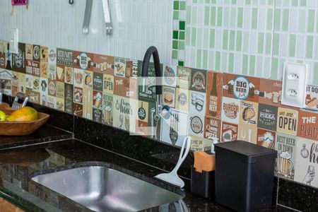 Casa à venda com 220m², 3 quartos e 6 vagas Casa à venda com 220m², 3 quartos e 6 vagasÁrea de Serviço