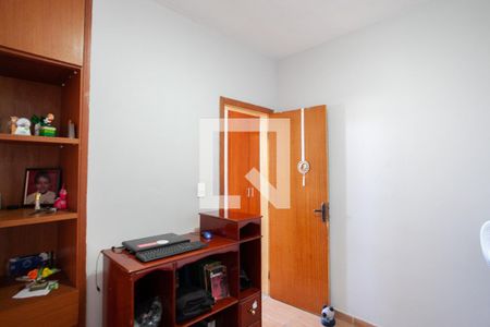 Quarto 2 - 2º andar de casa à venda com 4 quartos, 89m² em Santa Monica, Belo Horizonte