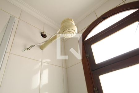 Casa à venda com 90m², 3 quartos e 2 vagasBanheiro Social