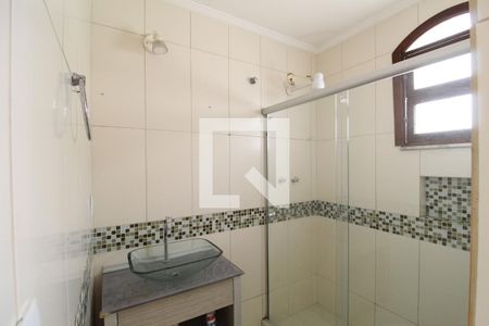 Casa à venda com 90m², 3 quartos e 2 vagasBanheiro Quarto 1  (suíte)