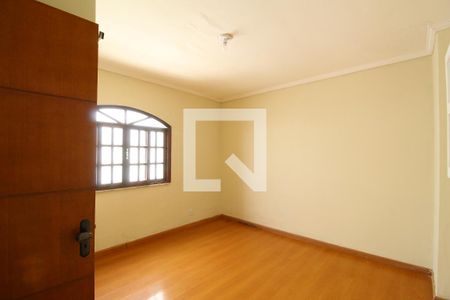Casa à venda com 90m², 3 quartos e 2 vagasQuarto 1  (suíte)