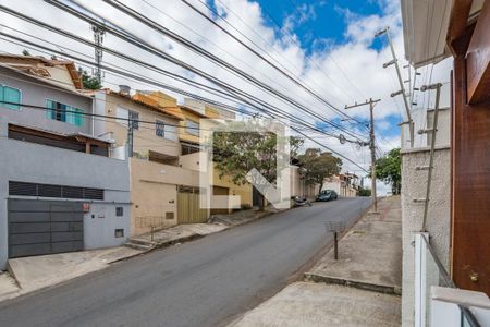 Apartamento para alugar com 79m², 2 quartos e 1 vagaVaranda