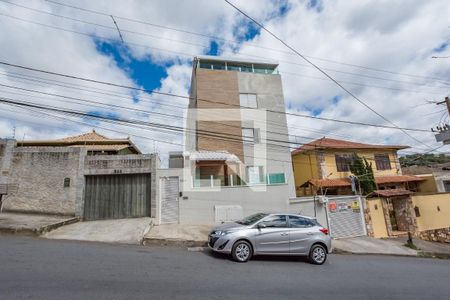 Apartamento para alugar com 79m², 2 quartos e 1 vagaFachada