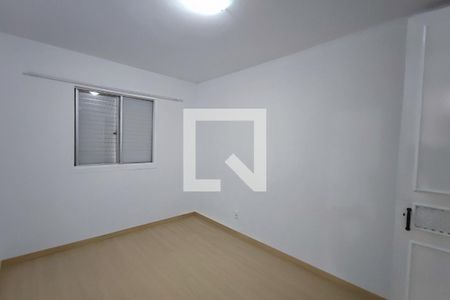 Quarto 2 de apartamento para alugar com 2 quartos, 60m² em Vila Progresso, Campinas
