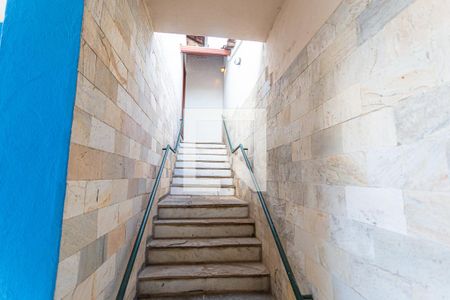 Casa à venda com 460m², 5 quartos e 3 vagasEntrada 1