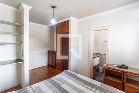 Casa à venda com 460m², 5 quartos e 3 vagasSuíte 2