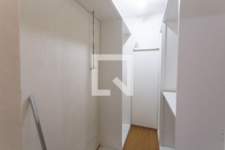 Casa à venda com 460m², 5 quartos e 3 vagasCloset do Quarto 5