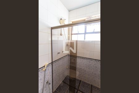 Casa à venda com 460m², 5 quartos e 3 vagasBanheiro da Suíte 2