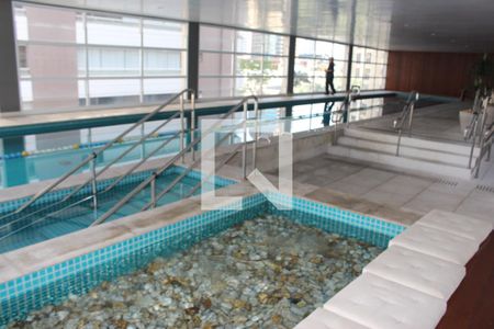 Apartamento à venda com 50m², 1 quarto e 1 vagaÁrea comum - Piscina