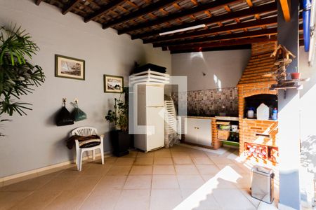 Casa à venda com 310m², 3 quartos e 7 vagasChurrasqueira