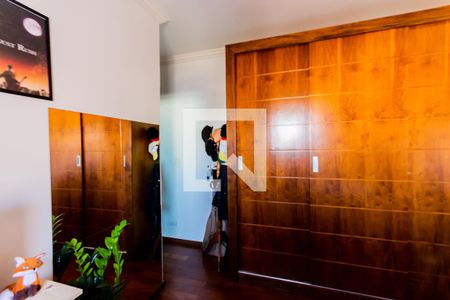 Casa à venda com 310m², 3 quartos e 7 vagasSuíte 2