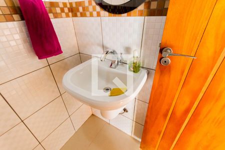 Casa à venda com 310m², 3 quartos e 7 vagasPia