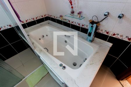 Casa à venda com 310m², 3 quartos e 7 vagasBanheira