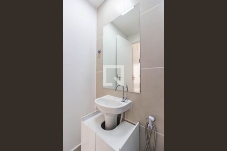 Banheiro de apartamento para alugar com 1 quarto, 32m² em Centro, Osasco