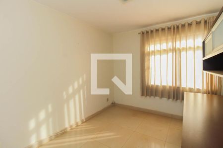 Apartamento à venda com 160m², 4 quartos e 2 vagas Apartamento à venda com 160m², 4 quartos e 2 vagasQuarto 1