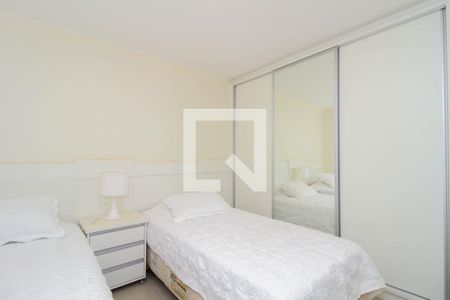 Apartamento à venda com 160m², 4 quartos e 2 vagas Apartamento à venda com 160m², 4 quartos e 2 vagasQuarto 1
