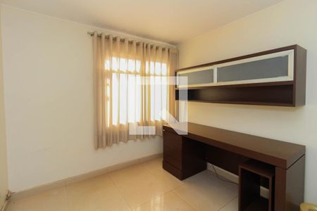 Apartamento à venda com 160m², 4 quartos e 2 vagas Apartamento à venda com 160m², 4 quartos e 2 vagasQuarto 1