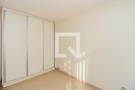 Apartamento à venda com 160m², 4 quartos e 2 vagas Apartamento à venda com 160m², 4 quartos e 2 vagasQuarto 1