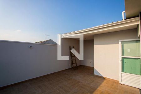 Casa à venda com 85m², 2 quartos e 2 vagasCobertura