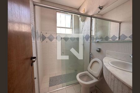 Apartamento para alugar com 222m², 5 quartos e 2 vagas Apartamento para alugar com 222m², 5 quartos e 2 vagasBanheiro