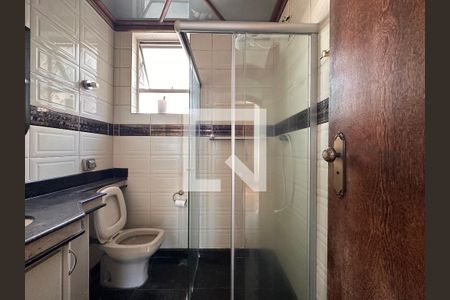 Apartamento para alugar com 222m², 5 quartos e 2 vagas Apartamento para alugar com 222m², 5 quartos e 2 vagasBanheiro