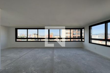 Sala de apartamento à venda com 3 quartos, 125m² em Petrópolis, Porto Alegre